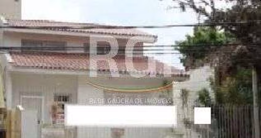 Casa para Venda - 270m², 3 dormitórios, 2 vagas - Higienópolis