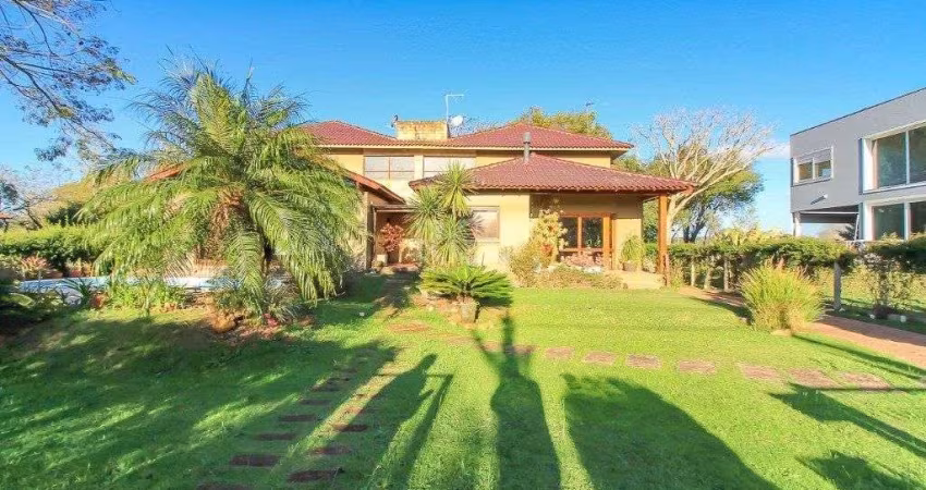 Casa Condominio para Venda - 400m², 6 dormitórios, sendo 3 suites, 4 vagas - Mor