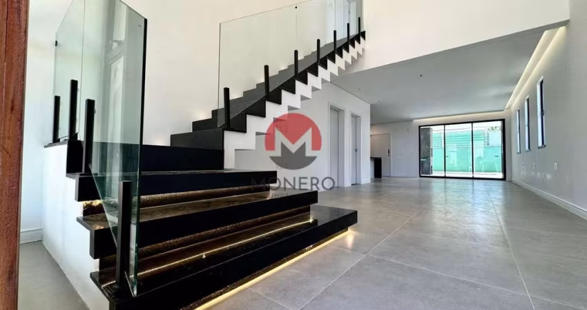 Casa Alto Padrão Casa Alphaville Terras 1 - Eusébio  266m2 Área Construída  330m2 Lote  100%Nascente  4 Suítes  Deck + Jardim + piscina