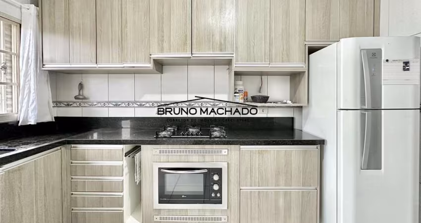 Casa para Venda em Curitiba, Taboão, 3 dormitórios, 1 suíte, 1 banheiro, 3 vagas