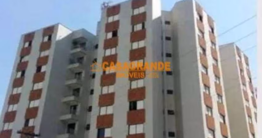 Apartamento - 2 quartos- Condomínio Golden Park - Vila Cardoso