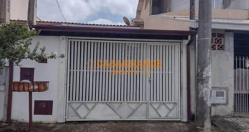 Casa com 02 quartos, 60m² no Vila São Geraldo, SJC
