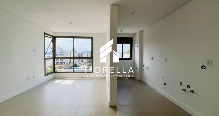 Apartamento com 02 suítes, pronto para morar, à venda, no bairro Estreito em Florianópolis - SC
