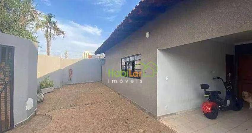 Casa com 3 dormitórios à venda, 280 m² por R$ 790.000,00 - Jardim Tarraf II - São José do Rio Preto/SP