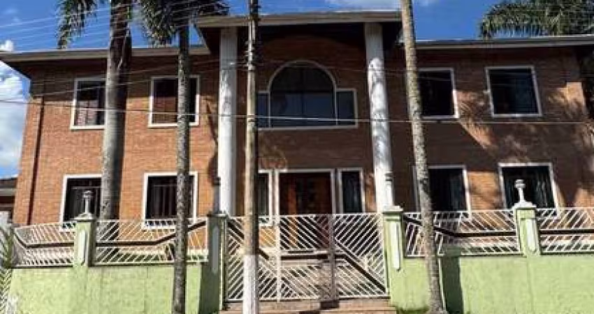 Casa para Locação em Condomínio Fechado!