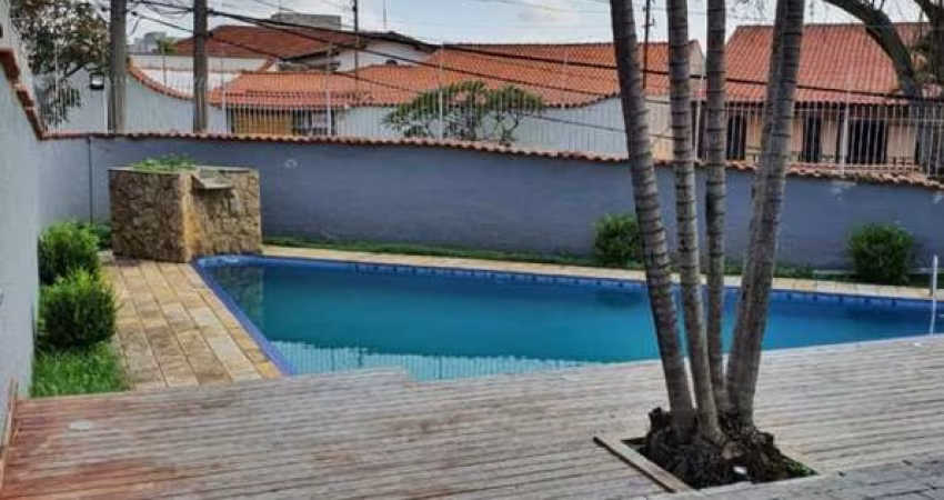 Casa com 3 Quartos - 4 Banheiros - 5 Vagas no Parque Cruzeiro do Sul