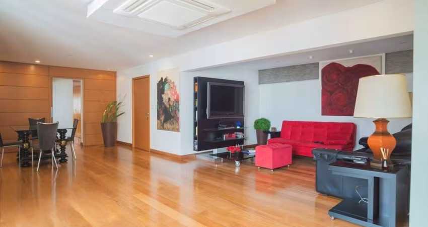 Apartamento à venda em Santos - no Condomínio Edifício Esperança com 200 m²  2 dormitórios 4 banheiros 2 vaga