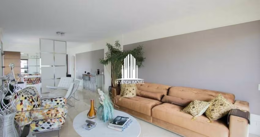 Apartamento para venda, 480m², 3 dormitórios sendo 2 suites com 4 vagas - Morumbi