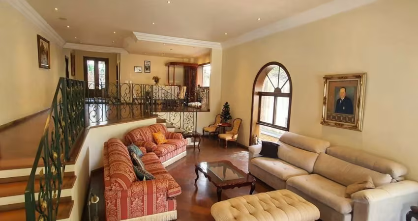 Casa à venda em São Paulo - Jardim dos Estados