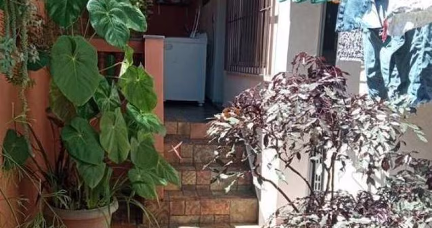 Sobrado em Vila Primavera, 180m², 4 Dormitórios.