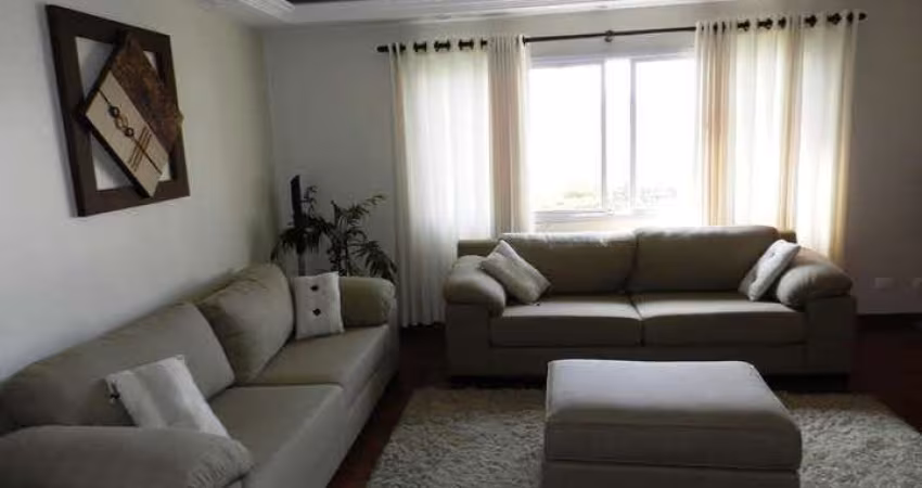 Apartamento no Condomínio Santa Helena na Aclimação com 120m² 1 suíte 3 banheiros 1 vaga