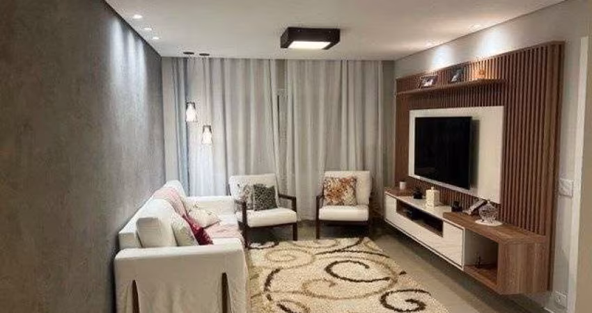 Sobrado à venda na Vila Pedra Branca com 240m²  3 dormitórios 3 suítes 5 banheiros 4 vagas