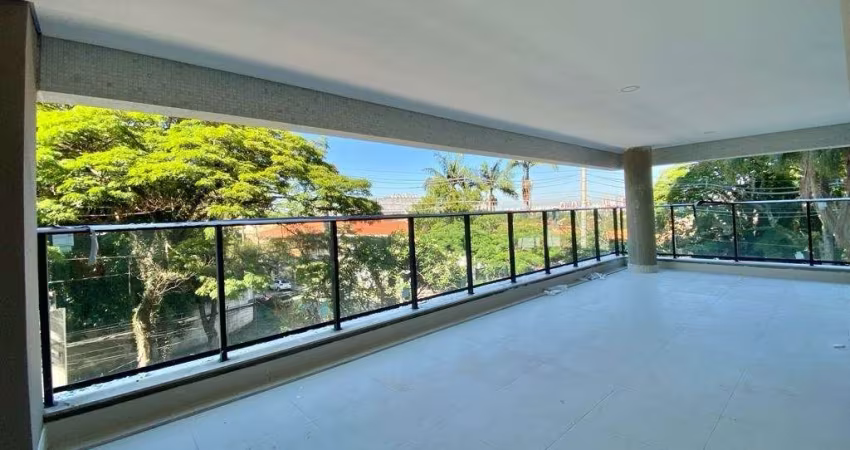 IL Bosco Jardim Leonor à venda de 230m² com 4 suítes e 4 vagas de garagem e varanda gourmet