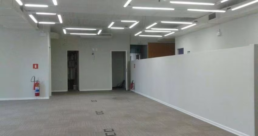Conjunto comercial a venda na Berrini