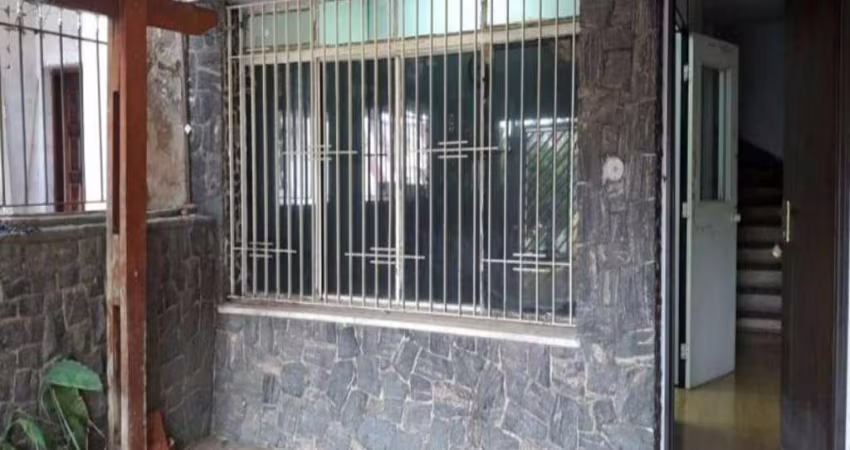 Casa à venda na Vila Brasílio Machado com 56m² 2 dormitórios 3 banheiros 1 vaga