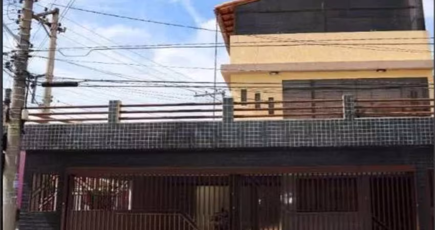 Carrão - Linda casa em uma excelente localização - 3 dormitórios