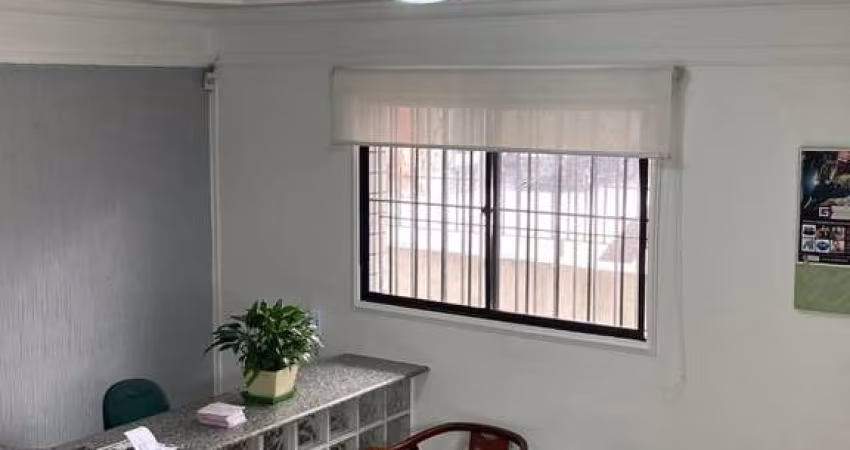 Prédio Comercial com 400m²  no Bairro Edu Chaves