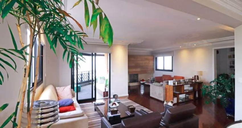Apartamento no Condomínio Edifício Villa Inglesa I no Alto de Pinheiros com 310m² 4 dormitórios 4 suítes 6 banheiros 4 vagas