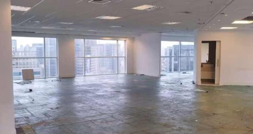 Conjunto Comercial / Sala para alugar, 374m² - Vila Olímpia