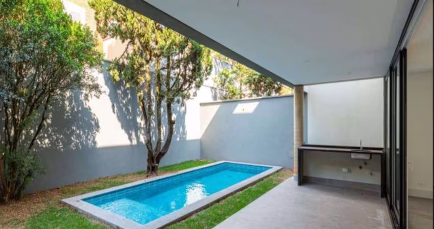 Casa em Condomínio à venda 04 Quartos  4 Suítes no Alto da Boa Vista