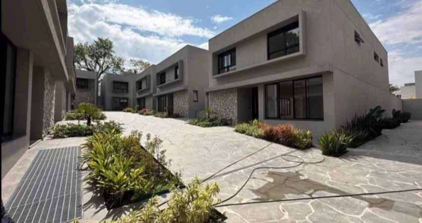 Hípica Max Garden Alameda Calicut, 72, Granja Julieta. Casa de condomínio à venda. 838 m², jardim privativo com piscina, 4 suítes e 6 vagas.