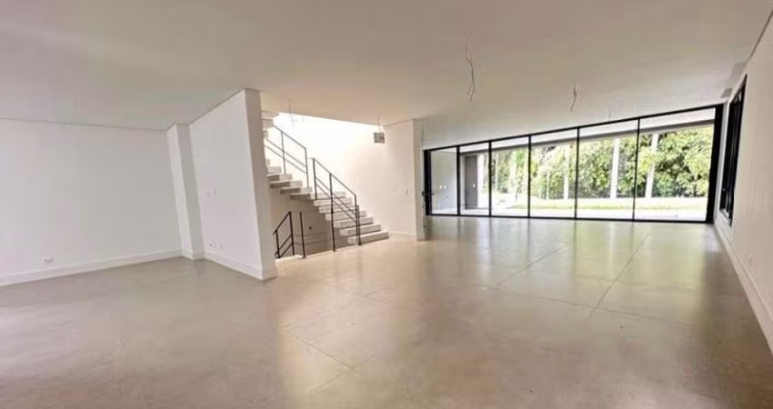 Hípica Max Garden Alameda Calicut, 72, Granja Julieta. Casa de condomínio à venda. 838 m², jardim privativo com piscina, 4 suítes e 6 vagas.