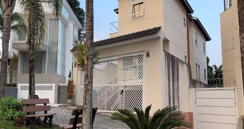 Casa em condomínio fechado