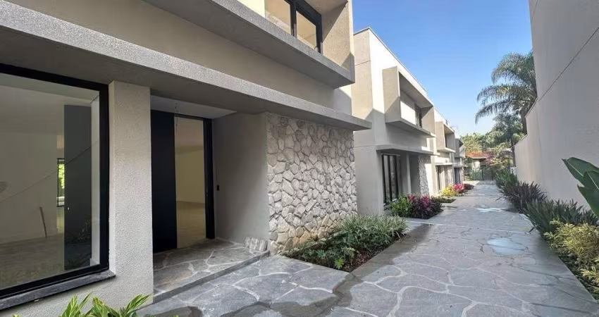 Casa em condomínio  maravilhoso com 943m
