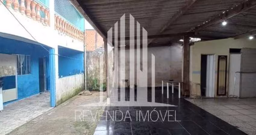 Imperdível: Casa à venda em São Paulo-SP, Jardim Arantes, 3 quartos, 3 banheiros, 4 vagas, 222m². Confira!