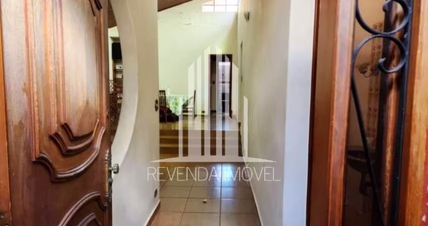 Casa a venda 250m² sendo 04 dormitórios, 03 banheiros, 03 vagas e Edícula JARDIM CONSÓRCIO