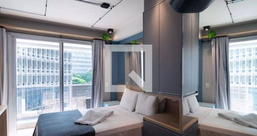 Apartamento à venda - Consolação, 23244m2