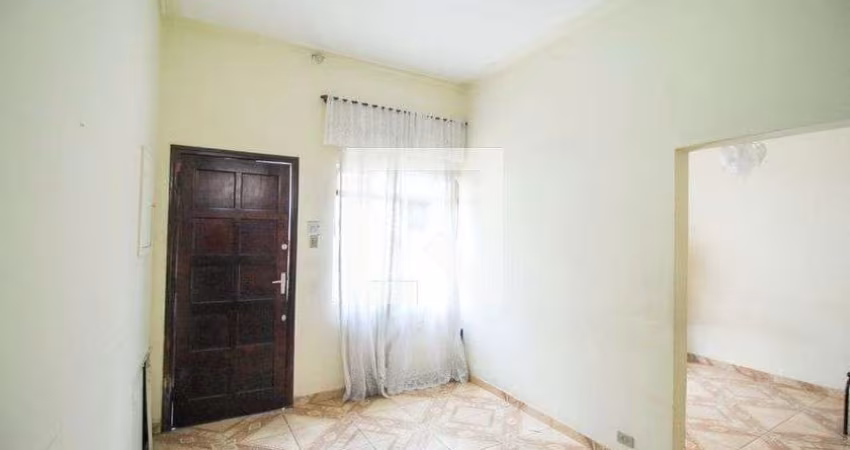 Casa à Venda - Belém, 2 Quartos,  100 m2