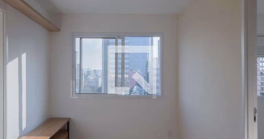 Apartamento à Venda - Liberdade, 2 Quartos,  37 m2