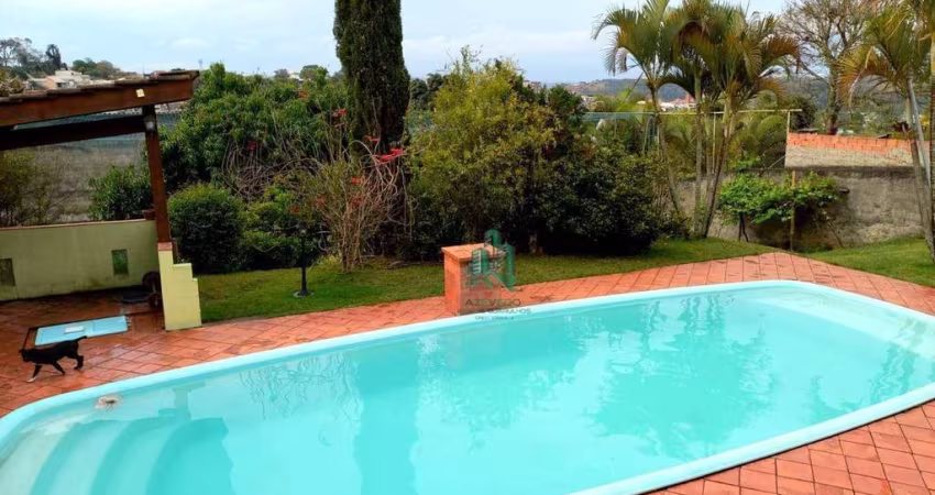 Casa com 3 dormitórios à venda, 280 m² por R$ 2.340.000,00 - Jardim Estância Brasil - Atibaia/SP