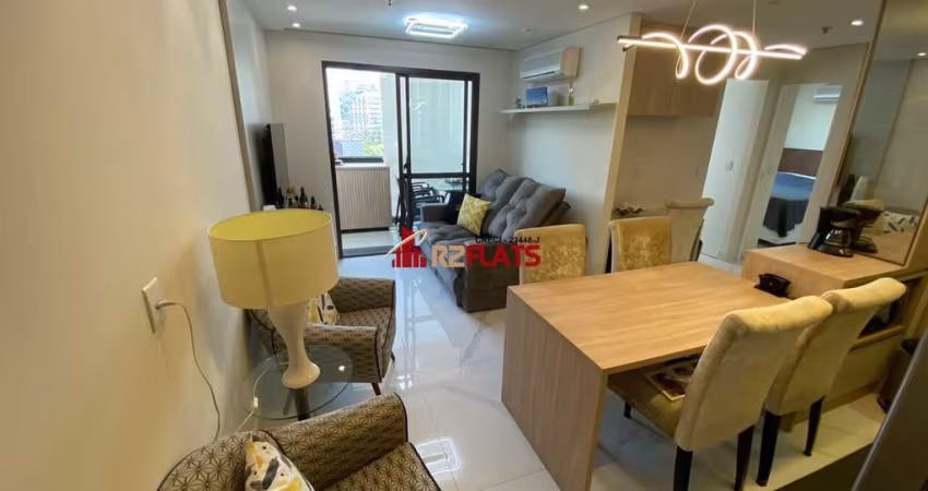 Flat com ótimo preço no bairro Vila Olímpia. Confira!