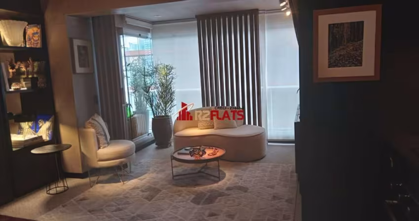 Flat com ótimo preço no bairro Itaim Bibi. Confira! Ótimos Remdimentos!