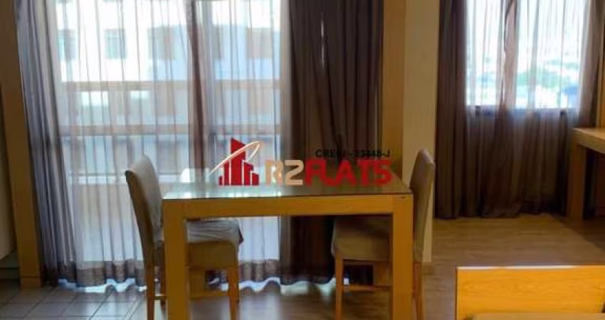Flat com ótimo preço no bairro Campo Belo. Confira!