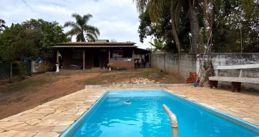 Chácara para Venda em Atibaia, San Remo, 2 dormitórios, 1 banheiro