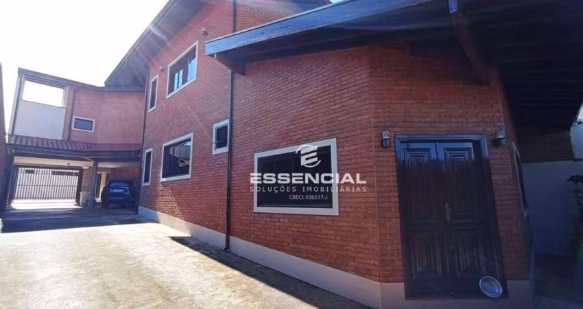 Casa com 2 suítes à venda, 324 m² por R$ 1.000.000 - Jardim Chácara dos Pinheiros - Botucatu/SP