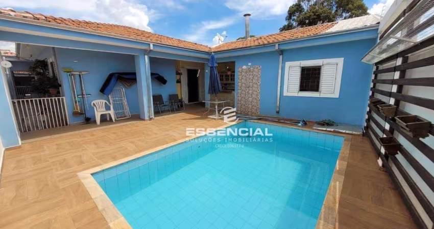 Casa com 3 dormitórios à venda, 156 m² por R$ 750.000,00 - Jardim Itamarati - Botucatu/SP