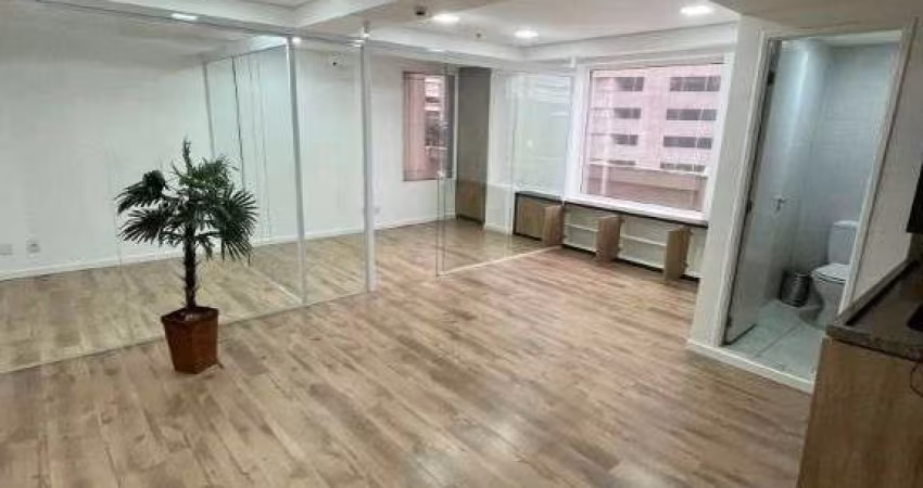 Sala Coimercial com 38 Metros com Armários no Office Mercure  Centro de Guarulhos