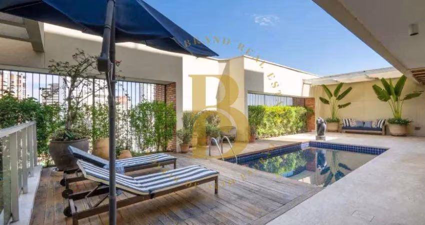 Cobertura com 881 m², 5 quartos sendo 4 suítes à venda no bairro Morumbi.