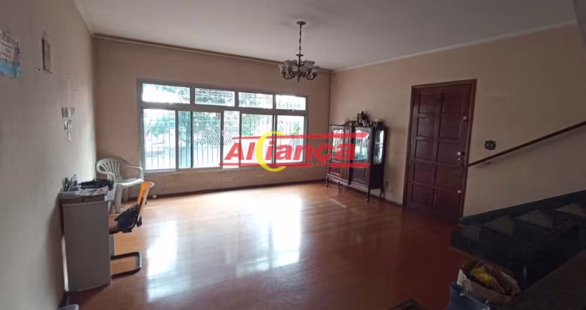 Sobrado com 3 dormitórios e 4 vagas a venda, 219 metros - Jardim São Judas Tadeu / Guarulhos