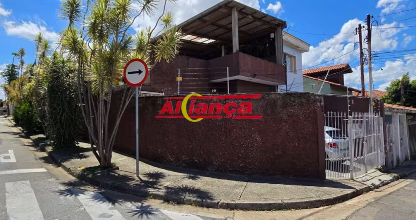 Sobrado com 4 dormitórios à venda, 229 m² por R$ 570.000,00 - Vila Augusta - Guarulhos/SP