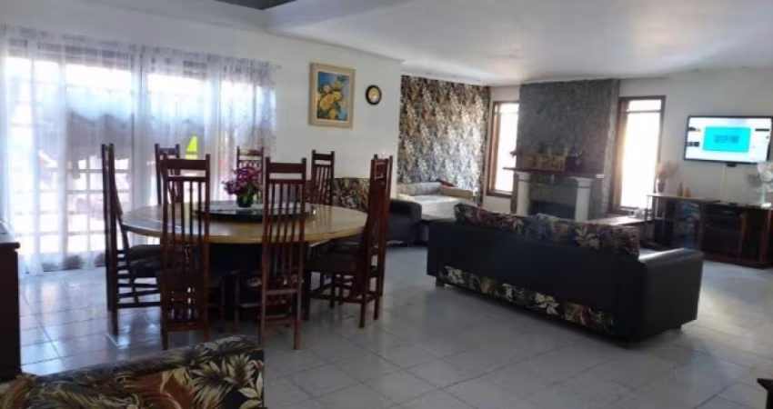 CASA COM 4 QUARTOS, SENDO 1 SUÍTE A VENDA, 286 M² - Vila Rosália - Guarulhos - SP -