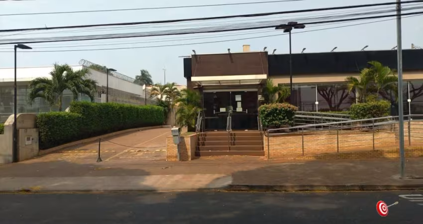 Imóvel Comercial - Adaptado para Lanchonete - Restaurante - Com Estacionamento para 10 Veículos e Drive Through
