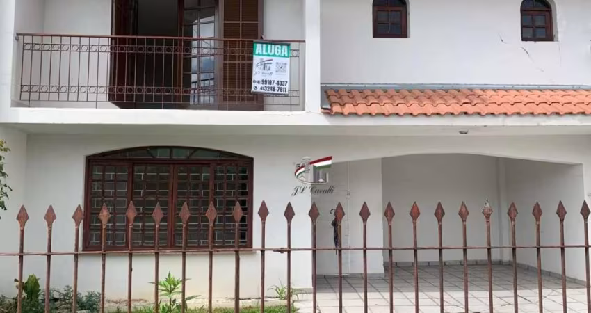 Sobrado no Novo Mundo com 3 quartos e 185m² para alugar Curitiba - SO111