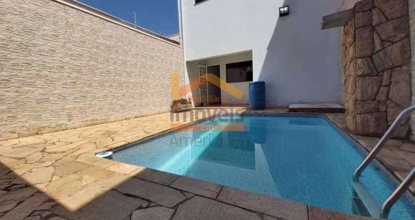 Imperdível Casa à Venda em Americana-SP no Bairro Parque Novo Mundo! 3 quartos, 1 suíte, 2 salas, 1 banheiro, 2 vagas, 180m².