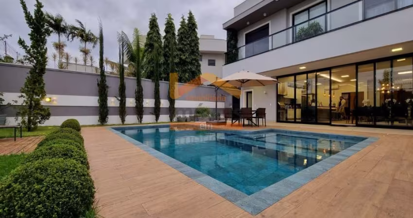 Venda de Casa de Alto Padrão em Condomínio de Luxo em Americana-SP - 3 quartos, 3 suítes, 3 salas, 4 banheiros, 4 vagas - Jardim Trípoli.