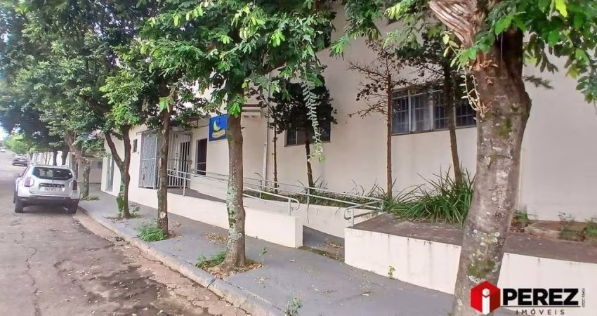 Imóvel comercial no Bairro Cabreúva